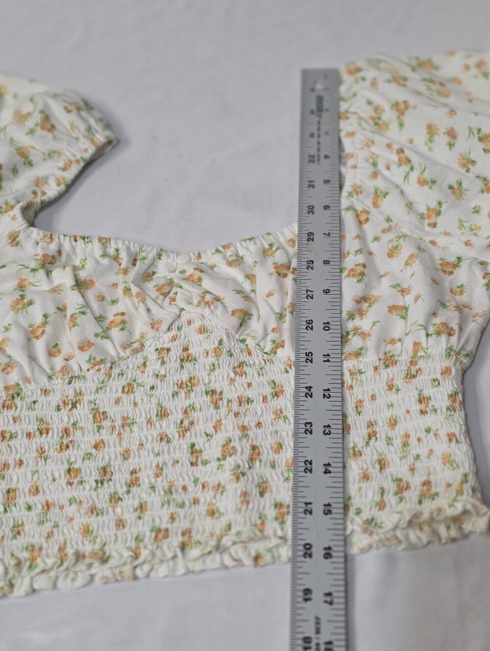 Billabong Get Along 100% Cotton Floral Smocked Puff-Sleeve Crop Top Size Large - Picture 9 of 11